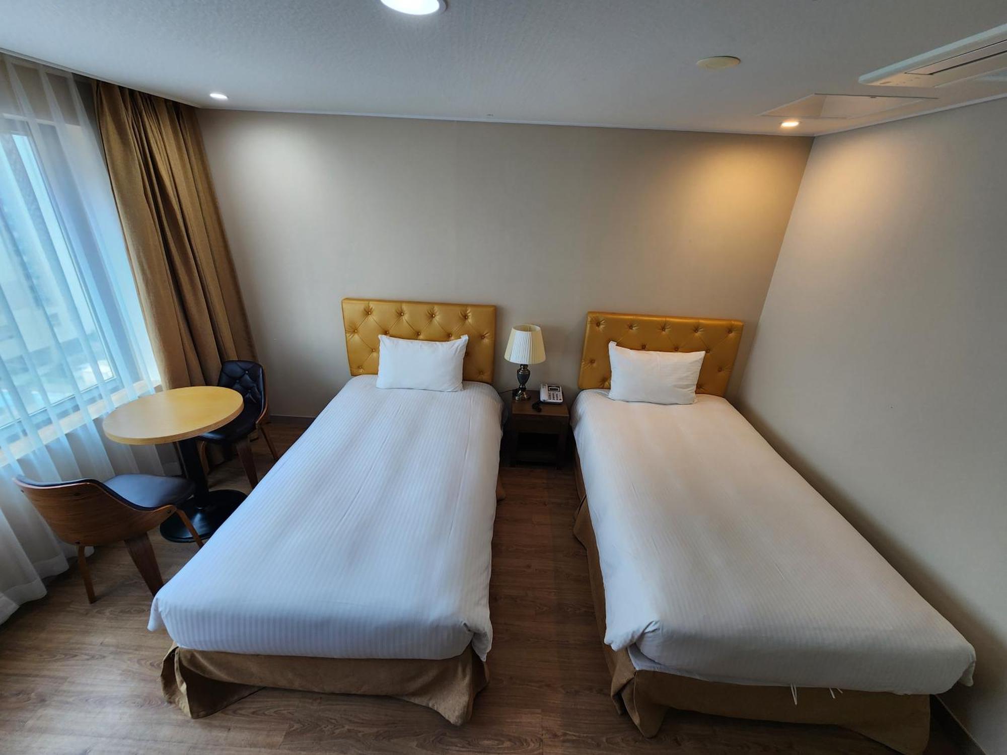 Hotel Haema Jeju Buitenkant foto