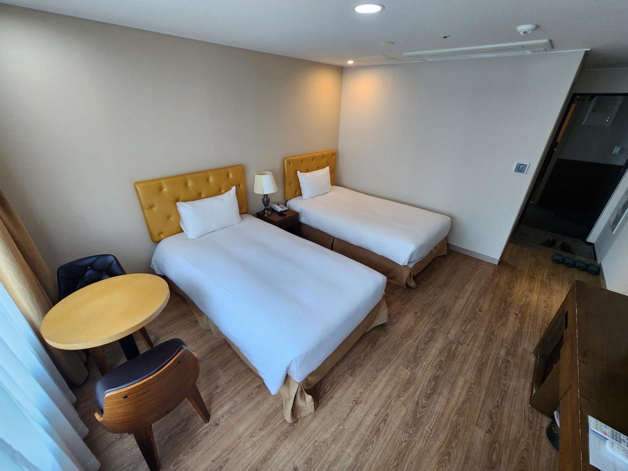 Hotel Haema Jeju Buitenkant foto