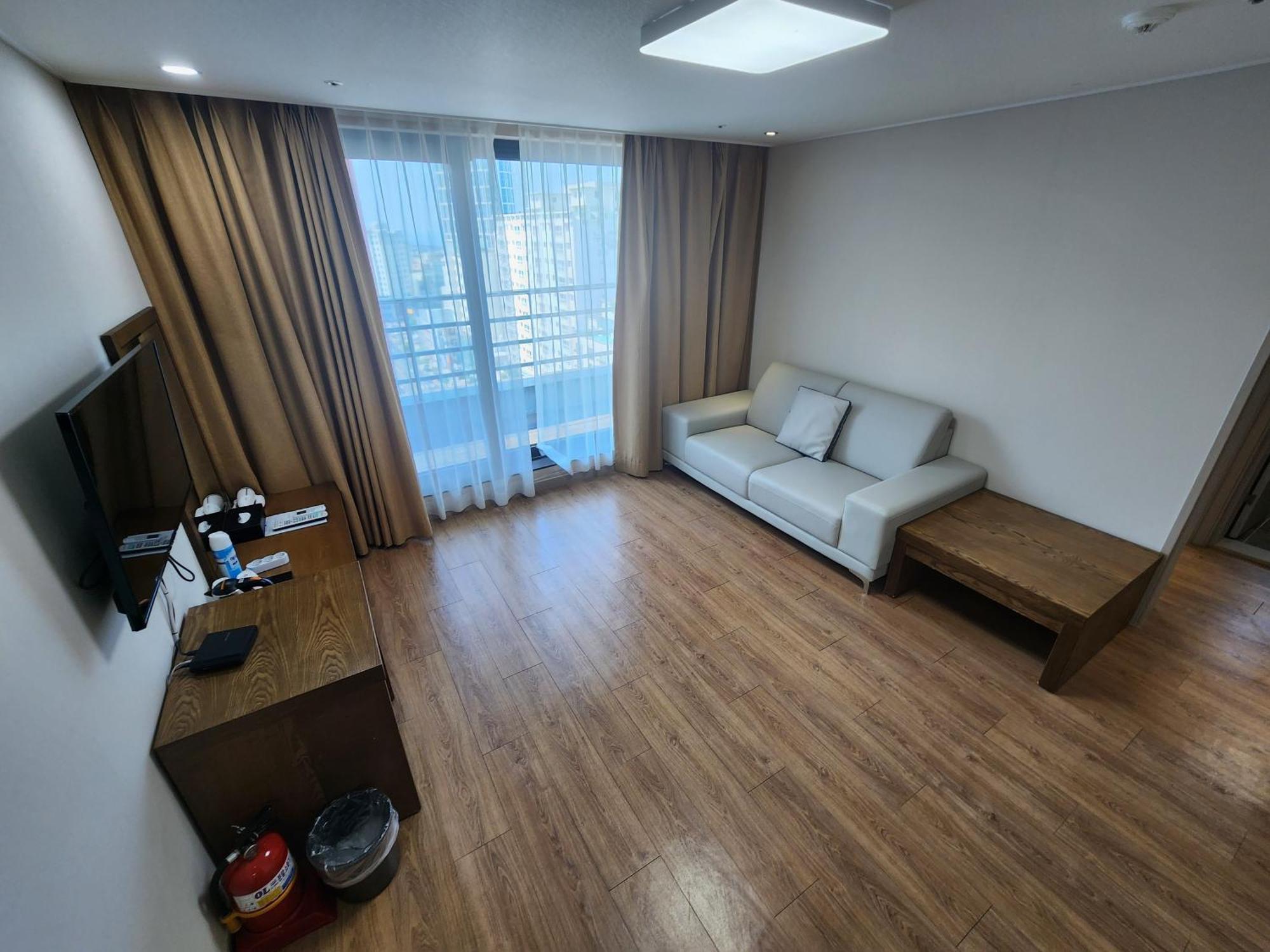 Hotel Haema Jeju Buitenkant foto